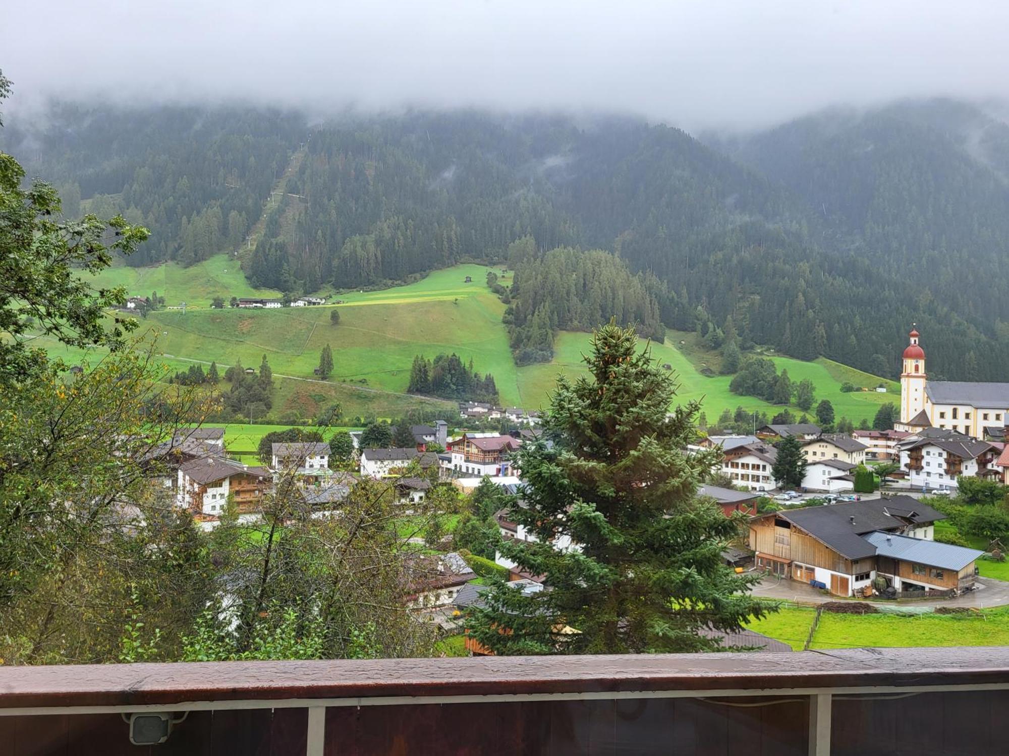 Pension Terra Neustift im Stubaital Luaran gambar