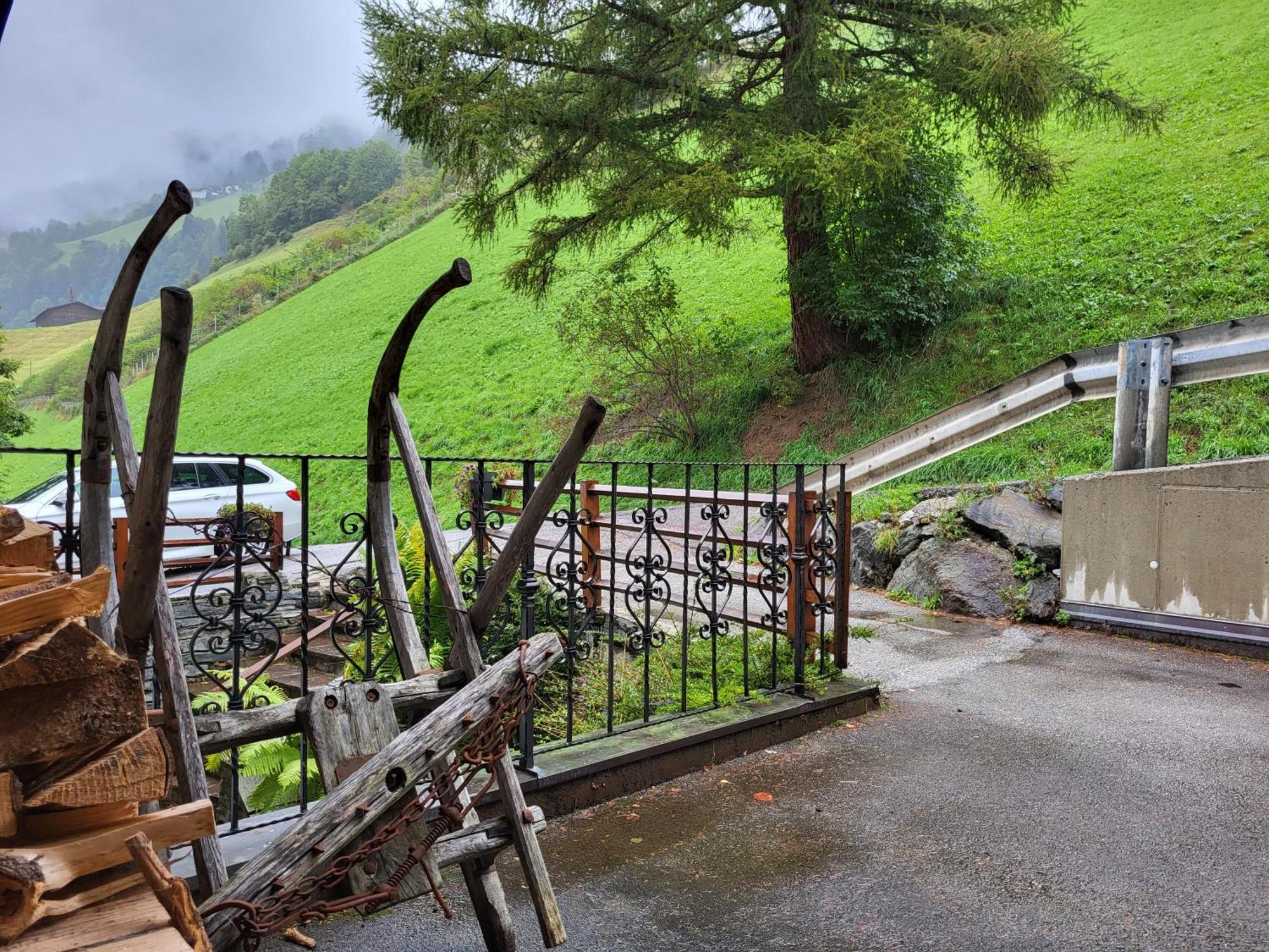 Pension Terra Neustift im Stubaital Luaran gambar