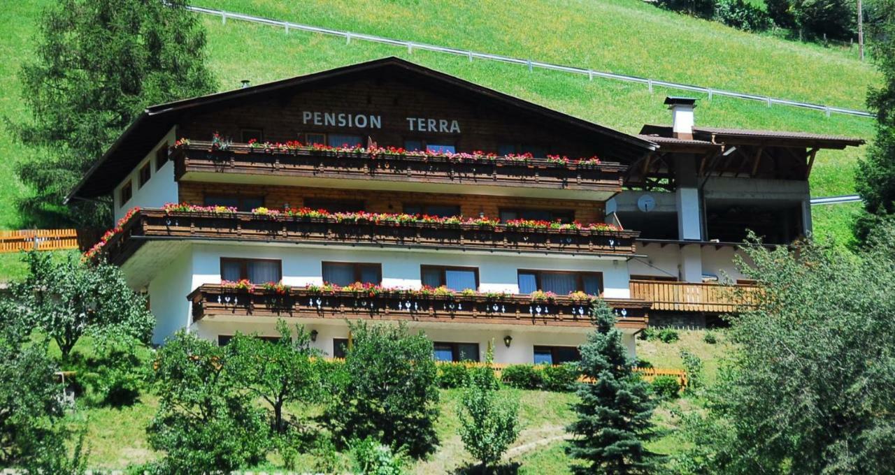 Pension Terra Neustift im Stubaital Luaran gambar